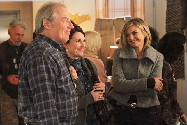 Photo Eliza Coupe, Megan Mullally, Michael McKean