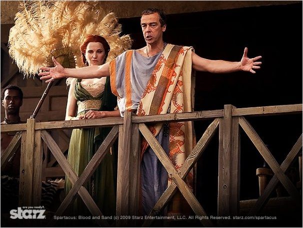 Spartacus : Le sang des gladiateurs : photo John Hannah, Lucy Lawless