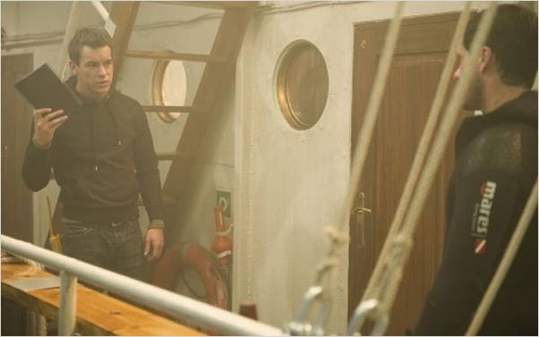El barco : photo Juan Pablo Shuk, Mario Casas