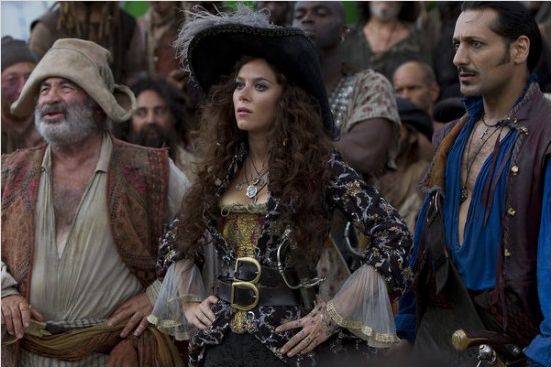 Neverland : photo Anna Friel, Bob Hoskins, Cas Anvar