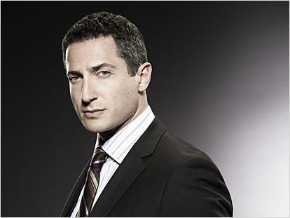 Grimm : photo Sasha Roiz