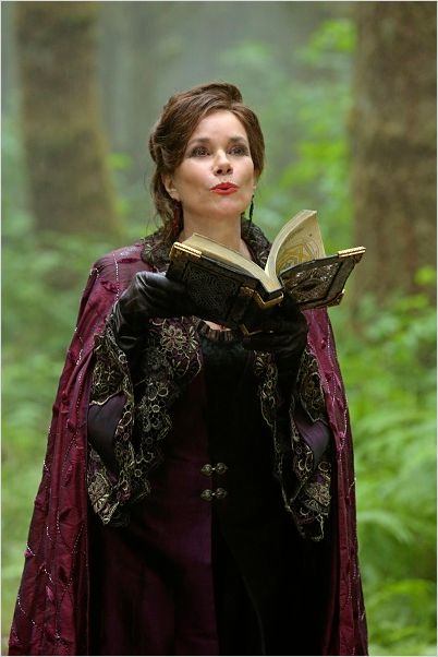Once Upon A Time : photo Barbara Hershey