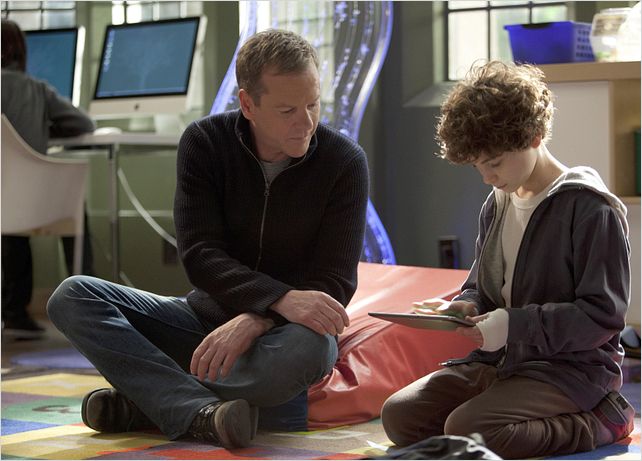 Touch : photo David Mazouz, Kiefer Sutherland
