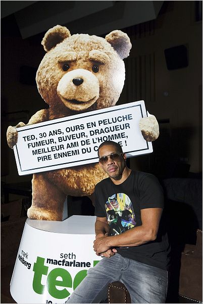 Ted : photo JoeyStarr