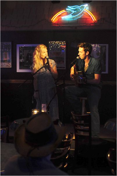 Nashville : photo Clare Bowen, Sam Palladio