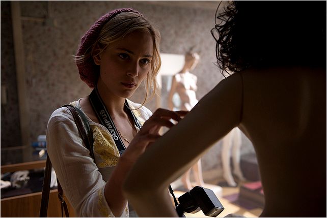Films Et Séries Tv Avec Nora Arnezeder Photo de Nora Arnezeder dans le film Maniac : Photo 18 sur 67 - AlloCiné