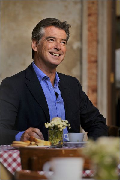 Love is all you need : photo Pierce Brosnan