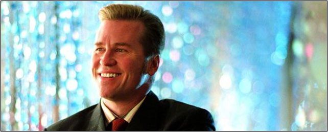 Val Kilmer casse une guitare pour Terrence Malick ! [VIDEO]