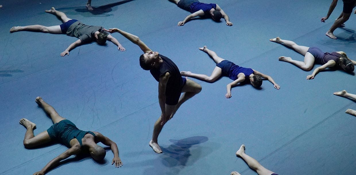 Photo 1 pour Mr Gaga, sur les pas d'Ohad Naharin