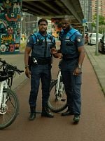 poster de Almost Cops