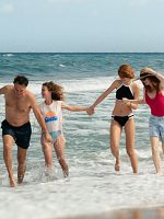 poster de When We Were Sisters