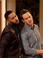 poster de Truth Be Told