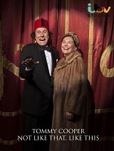 Affiche de La double vie de Tommy Cooper, film à voir en streaming sur Pygargue