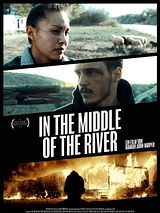 Affiche de Au milieu de la rivière, film à voir en streaming sur Pygargue