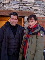 Affiche de Noir comme neige, film à voir en streaming sur Pygargue