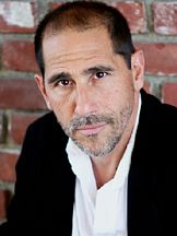 photo de Paul Carafotes