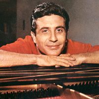Photo Gilbert Bécaud