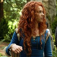 Photo Amy Manson