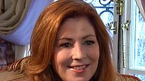 image de Dana Delany Interview 2: Sweet Surrender|China Beach|Sex & the City|Desperate Housewives|Castle