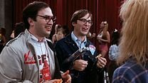 image de Bob Odenkirk, nerd total dans "Wayne's World 2"