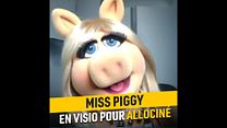 image de Miss Piggy en visio pour Le Nouveau Muppet Show