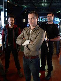 Primeval : Les Portes du temps / Nick Cutter et les portes du temps