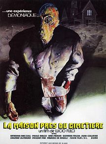 Affiche de La Maison près du cimetière, film à voir en streaming sur Pygargue