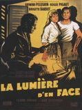 Affiche de La Lumière d'en face, film à voir en streaming sur Pygargue