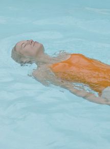 Affiche de A Fish Swimming Upside Down, film à voir en streaming sur Pygargue
