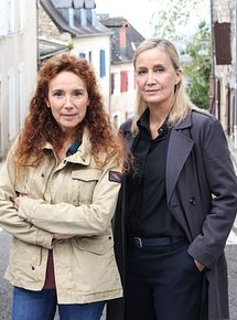 Affiche de Meurtres en Béarn, film à voir en streaming sur Pygargue