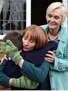 poster de la série Moving On Saison 12