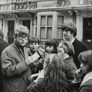 Photo Peter Asher: Everywhere Man
