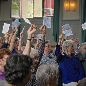 Photo Trop chaud ! Le combat des Aînées pour le climat