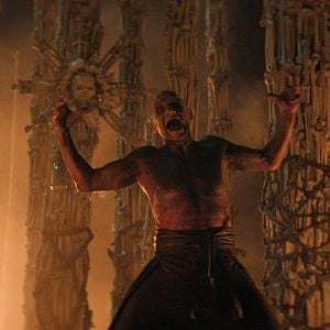 Photo 28 Ans Plus Tard : Le Temple Des Morts