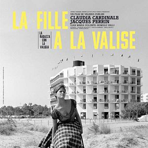 Photo La Fille à la valise
