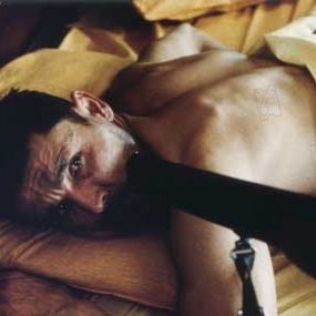 Photo Pour aller au ciel, il faut mourir