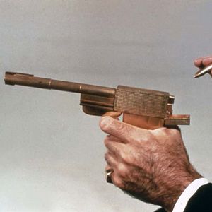 Photo L'Homme au pistolet d'or