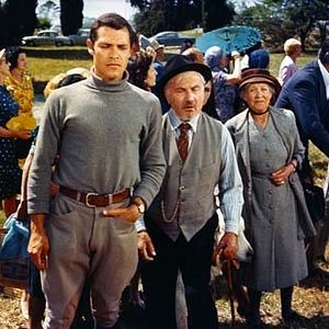 Photo Sébastien parmi les hommes