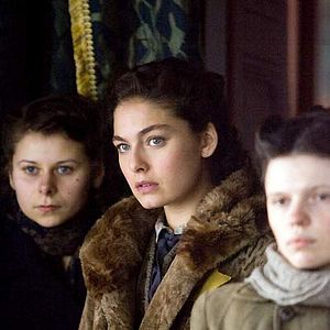 Photo Alexa Davalos