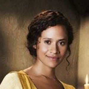 Photo Angel Coulby