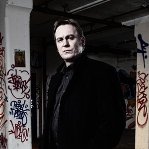 Photo Philip Glenister