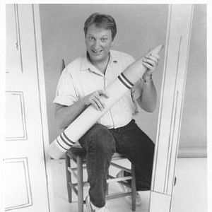 Photo The People Next Door