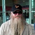 Photo Dusty Hill