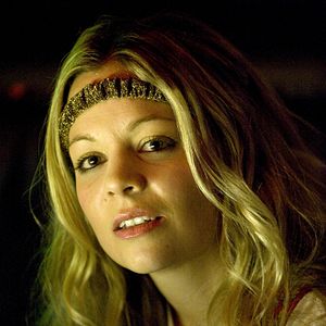 Photo Fiona Button (II)