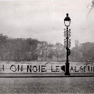 Photo Ici on noie les Algériens