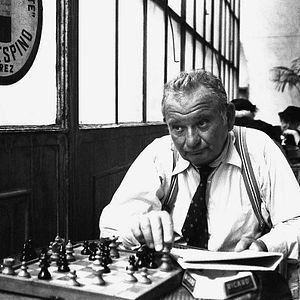 Photo Welcome in Vienna - Partie 1 : Dieu ne croit plus en nous