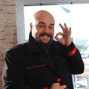Photo Seninki Kaç Para?
