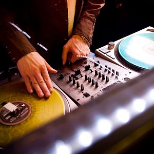 Photo Polish Bar