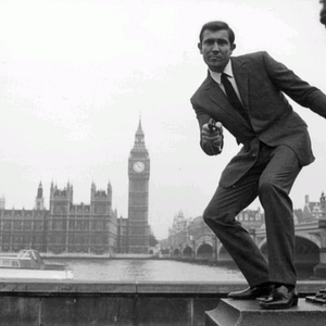 Photo Everything or Nothing: The Untold Story of 007