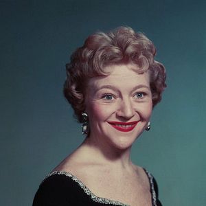 Photo Dora Bryan